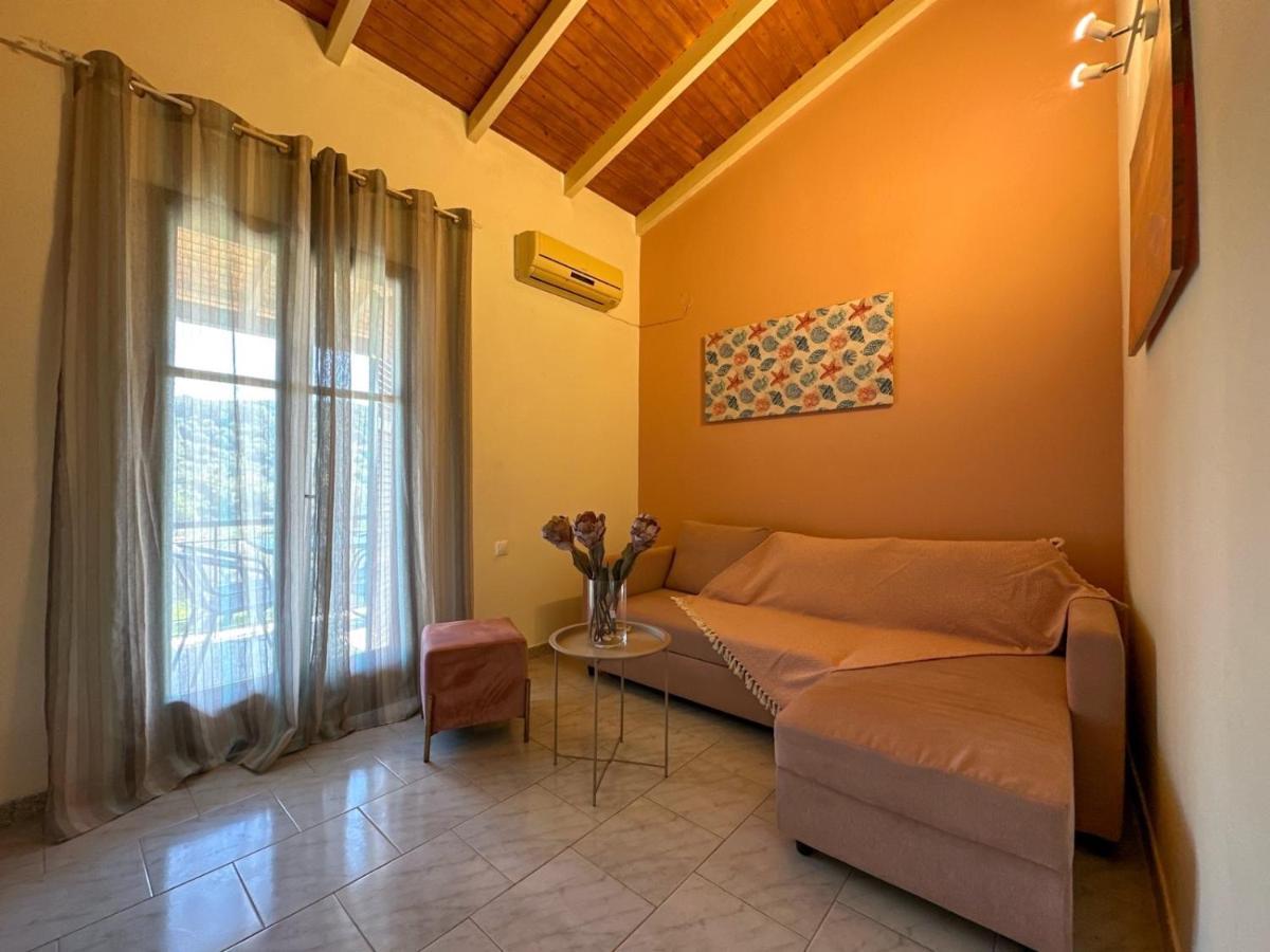 Barbara House Apartment Doukádes Екстериор снимка
